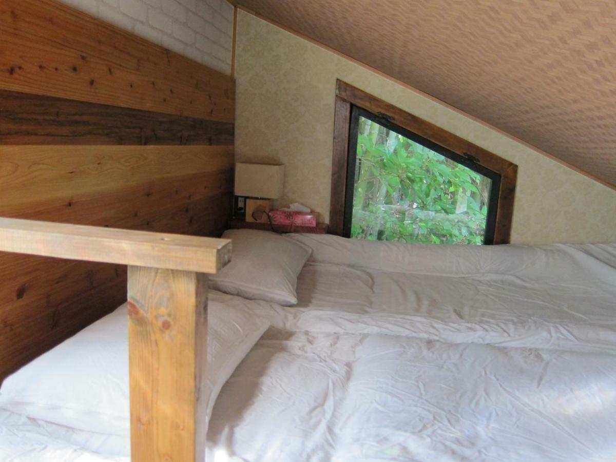 岡山市 Loft & Log Houseヴィラ エクステリア 写真